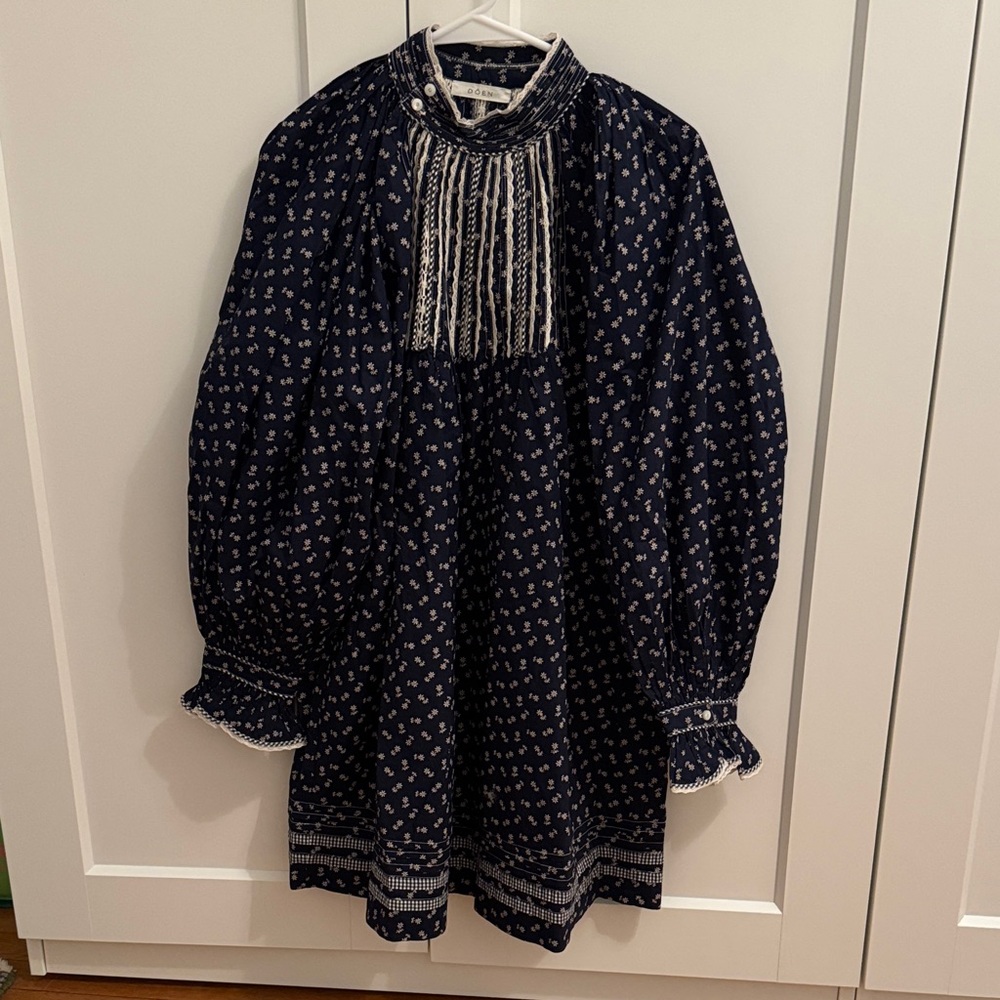 Doen Navy and White Floral Dress